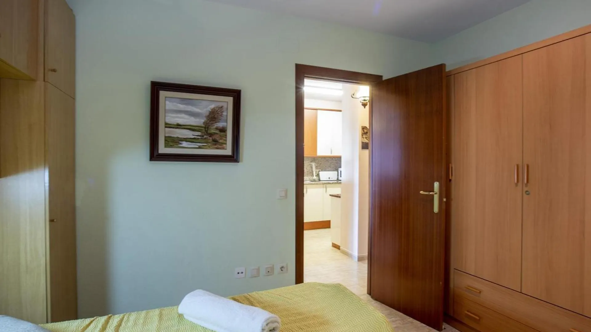 Апартаменты Apartamento En Empuriabrava: Frente Al Mar, Piscinas, Parking Y Vistas A La Bahia - Hisp-288-39